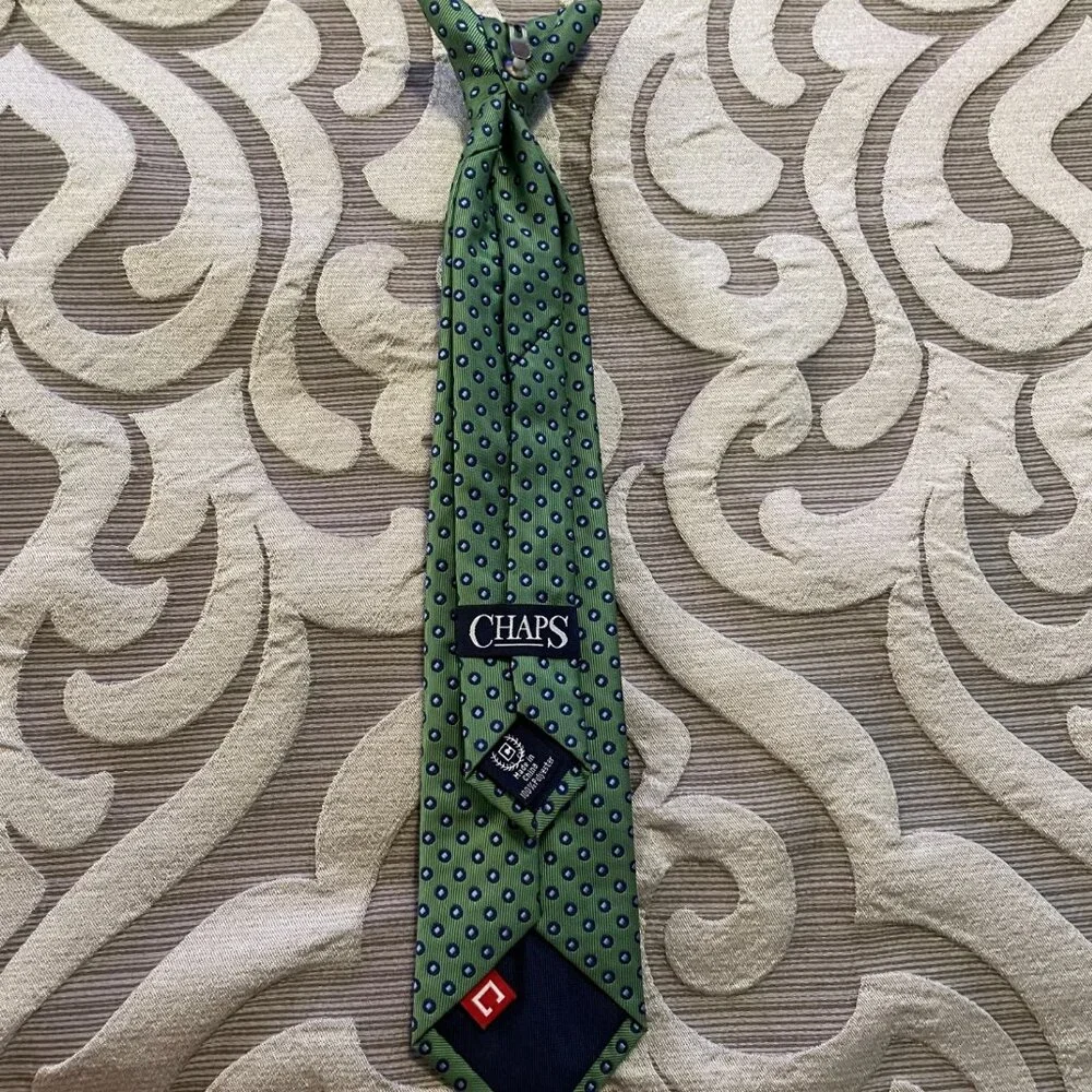 Chaps Clip On Tie Ralph Lauren Green with Navy Dots Tie 14” Boys Worn Once